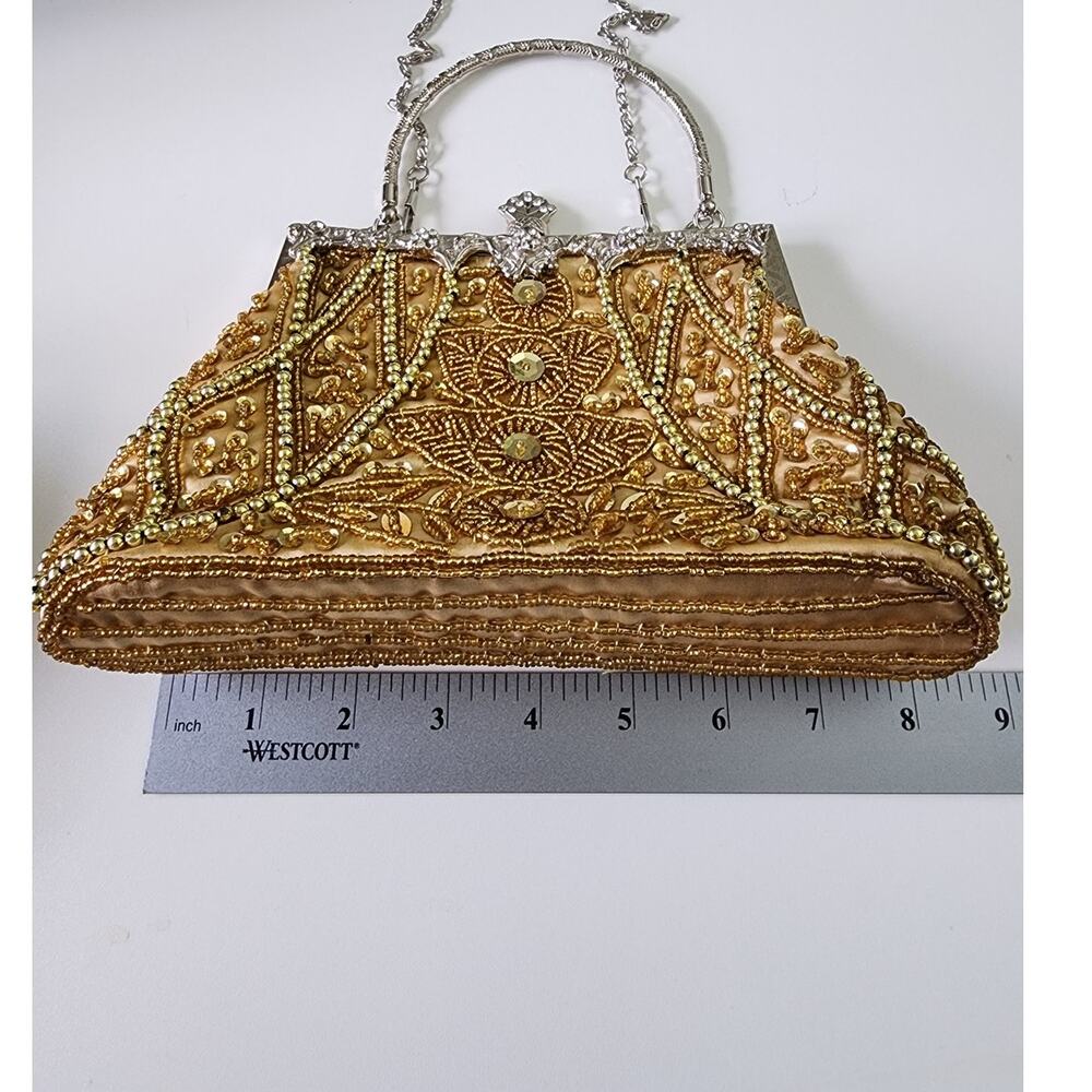 Vintage Gold/Silver Beaded Clutch - Picture 6 of 8